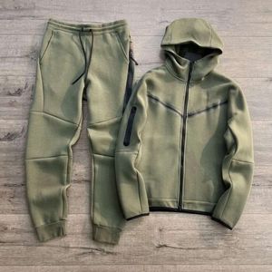 Tech Fleece Hoodies Mens Sports Pants Ke Shorts Designer Hooded Jackets Space Cotton Trousers Womens Thick Coats Bottoms 502 466