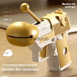 Sand Play Water Fun Wind-Up Toys Wood Fish Decompression Artifact Rifle Pistol Toy Novely Gag Practical Jokes Desert Eagle Carrot Gun H240308