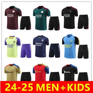 2024 2025 Tuta da allenamento per calcio da jogging a manica corta Maglia da calcio MBAPPE pantaloni 3/4 Pre partita 24/25 BELLINGHAM VINI JR.barcelonas inter Futbol chandal Uomini Bambini