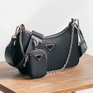 Borsa a tracolla di moda in nylon a triangolo di lusso in 3 pezzi Riedizione 2000 2005 Borsa Safino Borsa a tracolla da donna Borsa da viaggio a tracolla da città con pochette da uomo