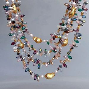 Yying 4 Strands Multi Color Crystal Borsted Bead White Pearl Statement Halsbandsmycken för kvinnor Girls 240305