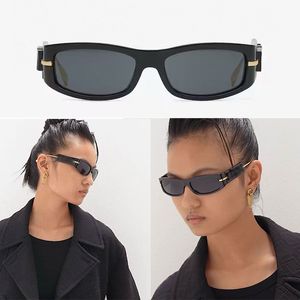 Kadınlar için Güneş Gözlüğü Klasik Ayna Bacak Logosu El İşaretli Orijinal Tek FF Gözlük 40120 Oval Çerçeve Lüks Kalite Erkekler Güneş Gözlüğü Açık Mekan Günlük Stil