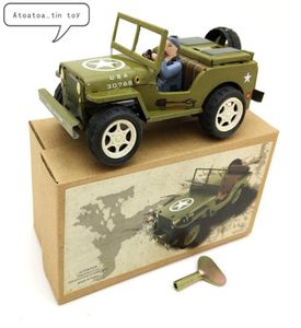 Classic Car Tin Wind Up Clockwork Toys SUV CAR Windup Tin Toy for Children Adults Education Collection Gift SH1909134987669