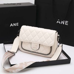 Factory Shop Direct Store High-End-Tasche mit diagonalem Kreuz-Wtern-Stil für Damen, neu, trendig und im Internet berühmt, kleine strukturierte Umhängetasche, quadratisch