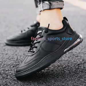 Men Skateboarding Shoes Breathable White Shoes Leisure Flats Shoes High Top Casual Sneakers Male Street Shoes Chaussure Homme L6