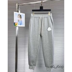 MONCLAIR MONCLAIR 바지 디자이너 Mens Pant New Monclairjacke 제품 자수 남자 재킷 기질 유행 바지 따뜻한 922 MONC 474