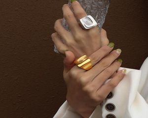 Кольца кластера Простой массивный уникальный дизайн Кольцо с отпечатками пальцев Золото Нержавеющая сталь Стильные женские мужские хип-хоп Модные украшения Bague2183820