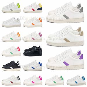 2024 Top V-10 Scarpe casual Campo Urca Piattaforma in pelle scamosciata Vera pelle Uomo Donna Sneakers Triple Nero e bianco Marrone Beige Stripee Shock Absorbing Scarpe Tenis Loafer