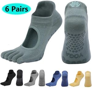 Non-slip Yoga Socks Breathable Cotton Five-toed Sports Socks for Women Fitness Ballet Dance Training Embroidery Pilates Socks 240220