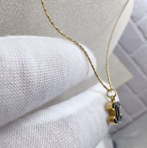 Collana girocollo con pendente a lettera spessa in oro bianco nero di design di lusso da 45 cm elegante Amore in acciaio inossidabile 18K 316L C logo con incisione catena Gioielli di moda Lady Party