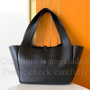 10A Mirror Quality Designer Bea Textured Leather Tote Bag 50cm Womens Stor shoppingväska Klassisk guldbokstav Tone Purse Hobo Luxurys handväskor Black Shoulder Bag