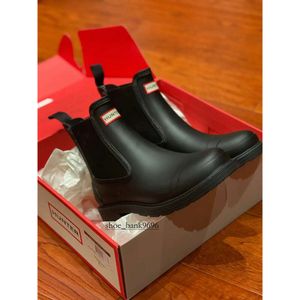 Huntere Designer Boot Kadın Yağmur Botları Kadın Kış Kovboy Wellington Boot Tasarımcı Giden Kauçuk Sabah Big Red Martin Wellies Sıradan Ayakkabı S IES