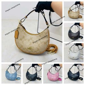 Luxury Bag Store Single Shoulder Crossbody Handbag 90% Factory Hot sale wholesale new leather printed Half Moon tote bag handheld stylish versatile Messenger bag