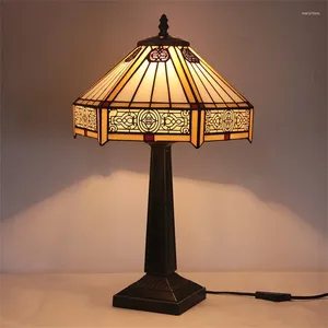 Lampy stołowe Temar Tiffany Glass Lampa LED Vintage Kreatywne proste światło biurka do domu w salonie sypialnia sypialnia