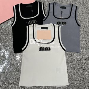 Lyxbrev tryckt stickad tank ärmlösa tankar Topp Stylish Cropper Slim Vests Round Cistral Shirt Vintage