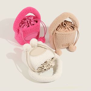 Womens Lamb Wool Bag New Fashionable, Popular Soft and Cute Designer Single Shoulder Crossbody Bags High Quality Mini Water Bucket Plush Handbags