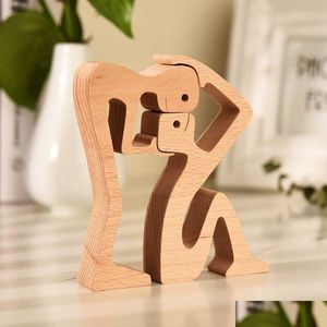 Arti e mestieri Legno di faggio Due uomini Scultura fatta a mano Statua in legno di eccellente artigianato per amico di famiglia Moglie Hushand Speciale Eco G Dhi6D