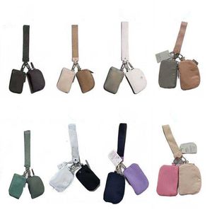 Keychains & Lanyards Designer Fashion Everywhere Lulu LL Yoga Key Chain Card Bag Wrist Storage Bag Design Keyring 0N1T