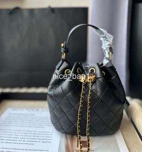 luxurys Designer bucket bag shoulder designer woman high quality vintage chains handbags Crossbody handbag Genuine Leather adjustment
