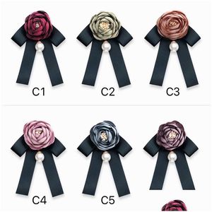 Stift broscher designer retro rose pärla blommor svart båge blusa krage stift klädboktor