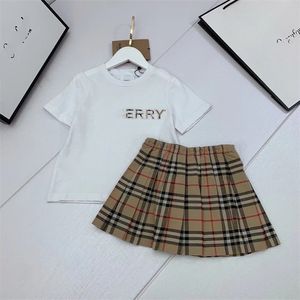 2024 new designer men's and women's short sleeve shorts classic brand clothing set fashion women's letter skirt set children's clothing 90-160CM A5