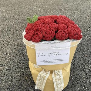 Decorative Flowers Knitted Rose Flower Single Bouquet Artificial Wedding Party Decoration Hand Woven Fake Finished Ornaments