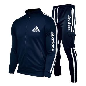 Mode Men Tracksuit Långärmad hoodie och byxor Trackpants Street Casual Sports Style Running Basketball Football Men and Women