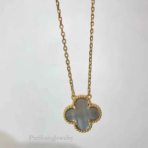 High Edition V Golden Fanjia Four-leaf Clover Necklace Female Grey Fritillaria Lucky Grass Pendant Rose Gold Plated Agate Collar Chain