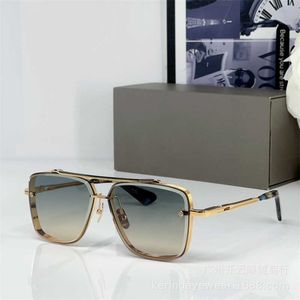 2024 retro square women's sunglasses High quality mens trendy classic glasses metal heavy-duty Brand glasses logo