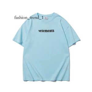 Mens t shirt Vetements Designer T Shirts Streetwear Hip Hop Overize Vetements Krótkie rękawie Tee Big Tag Patch Vtm Tshirts Haftowe Czarne białe wetukenty 3146