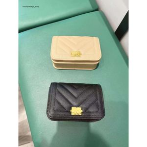 Factory Shop Direct Store New Xiaoxiangfeng Golden Ball Mini Box Bag Womens Lingge Chain One Shoulder Crossbody Makeup