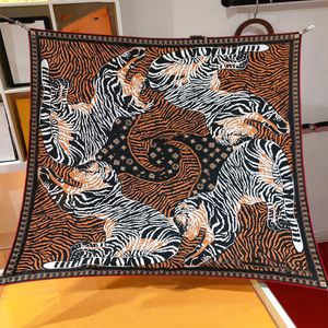 Lenço de seda de designer superior moda impressa clássico carta cachecol masculino feminino lenço quadrado monograma telhas padrão escuro lenço quadrado bandana logotipo carta tigre