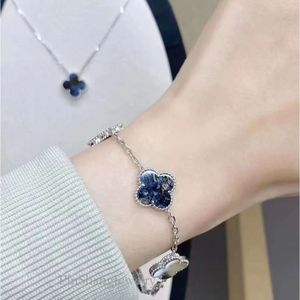 Fanjia New Precision Edition Five Flower Four Leaf Grass Necklace Bracelet Women's Light Peter Stone Handpiece Clavicle Chain Gift