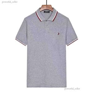 Polo Camisa Novo Designer Business T-shirt Fred Perry 2023 Moda Luxo Clássico Verão Algodão Orelha de Trigo Manga Curta Mens e Mulheres Bordado Crescente 2825