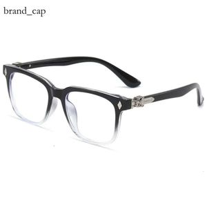 Chromees kalpler tasarımcısı ch çapraz gözlükler çerçeve güneş gözlüğü erkekler için kadınlar moda yuvarlak yüz tr90 göz erkek koruma kalp lüks gözlük çerçeveleri kalp gözlükleri 5043