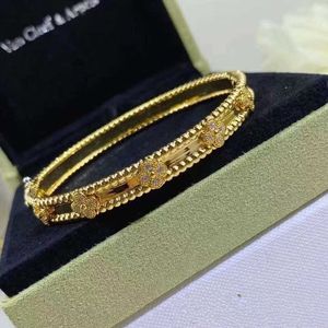 Designer Bangle Sweet Vancf Armband Jade Kaleidoscope Armband för kvinnor Lucky Clover Full Diamond 18k Rose Gold Buckle Armband Fashion 1ztq