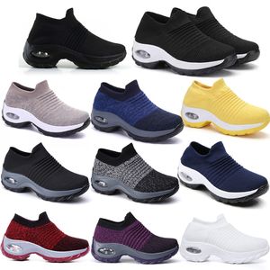 Scarpe da uomo di grandi dimensioni da donna imbottite scarpe sportive in tessuto volante copripiedi scarpe casual per il commercio estero GAI calzini scarpe alla moda versatile 35-44 37