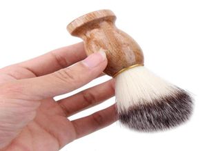 Män rakar borst Badger Hair Barber Salon Ansiktsskägg Rengöringsapparat Rakning Rengörare Tool Razor Brush Wood Handle 9764086