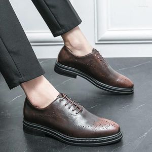 Casual Shoes Men klär sig snörning Black Gentleman Business Brogues Oxford Suit Wedding Party för Derby Classic