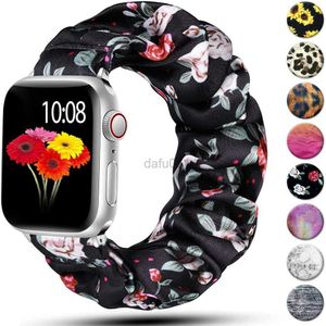 Bands Titta på Scrunchie Strap for Watch Band 40mm 44mm 41mm 45mm 42mm 38mm Elastic Nylon Solo Loop Armband Iwatch Serie 3 4 5 6 SE 7 240308