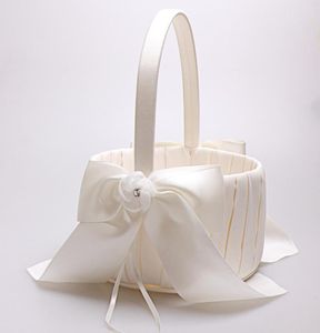 2019 Flower Girl Baskets for Weddings Beige Satin Ribbon Flower Basket Sets 22cm23cm Fast 3358679