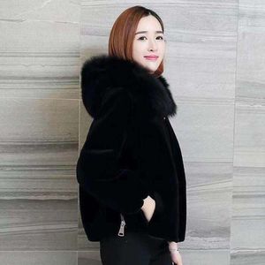 2023 Women's Haining Sheep Fleece Hooded Short Korean Version New Imitation Fox Collar Fur Coat For Women 239631