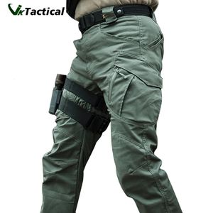 City Military Tactical Pants Men Swat Combat Army Byxor män Många fickor Vattentät slitstyrka Casual Cargo Pants 5xl 240226