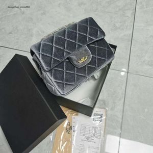 مصمم الكل في واحد حقيبة للنساء New Xiaoxiang Womens One Houtter Crossbody Bag Lingge Embroidery Hand Caviar Wallet