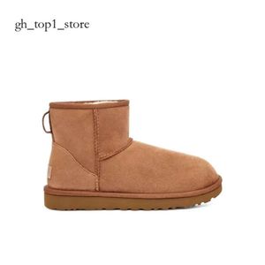 2024 Designer Fluffy Snow Uggg Boots Ug Mini Woment Winter Uglies Australia Tasman Platfor