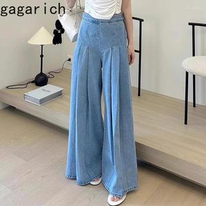 Calças femininas Gagarich Coreano Chic Personalidade Alta Cintura 2024 Verão Mulheres Fivela Plissada Lavada Azul Longo Micro Flared Wide Leg Jeans