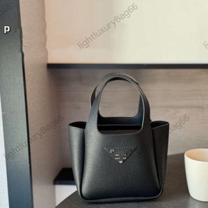 Designer Bag white black Brands Fashion new tote Bag Women Handbag Designer Bag Woven Venetas Leather Bags Mini Small Jodies Design Colors Women's Spring 240308