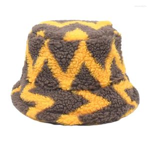 Berets 2024 Moda Faux Fur Inverno Quente Chapéu de Pescador para Mulheres Listrado Férias Cap Engrossado Balde Macio Gorras