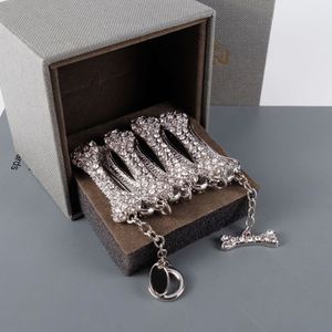 Sparkly Rhinestone Bone Choker Halsband med stämpel Kvinnor Bokstäver Kortkedjiga halsband för presentfest Högkvalitativ smycken284w