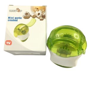 Manual Roller Garlic Chopper Grinder Crusher Press Kitchen Tools Gadgets Shredder Garlic Cutter